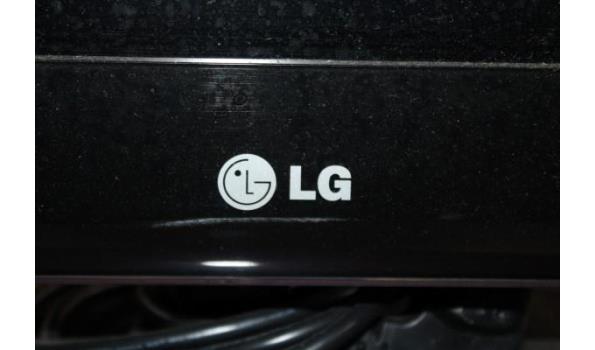 flat tv LG 32LE5300, werking niet gekend, zonder afstandsbediening plus tv wandhouder TITAN